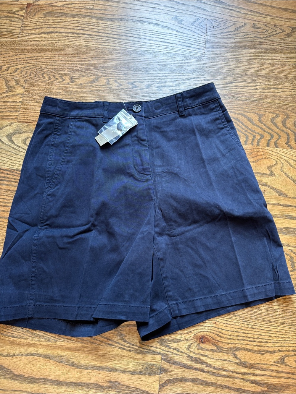 NWT JCrew Heritage 7” High-Rise Navy Women's Shorts, 2